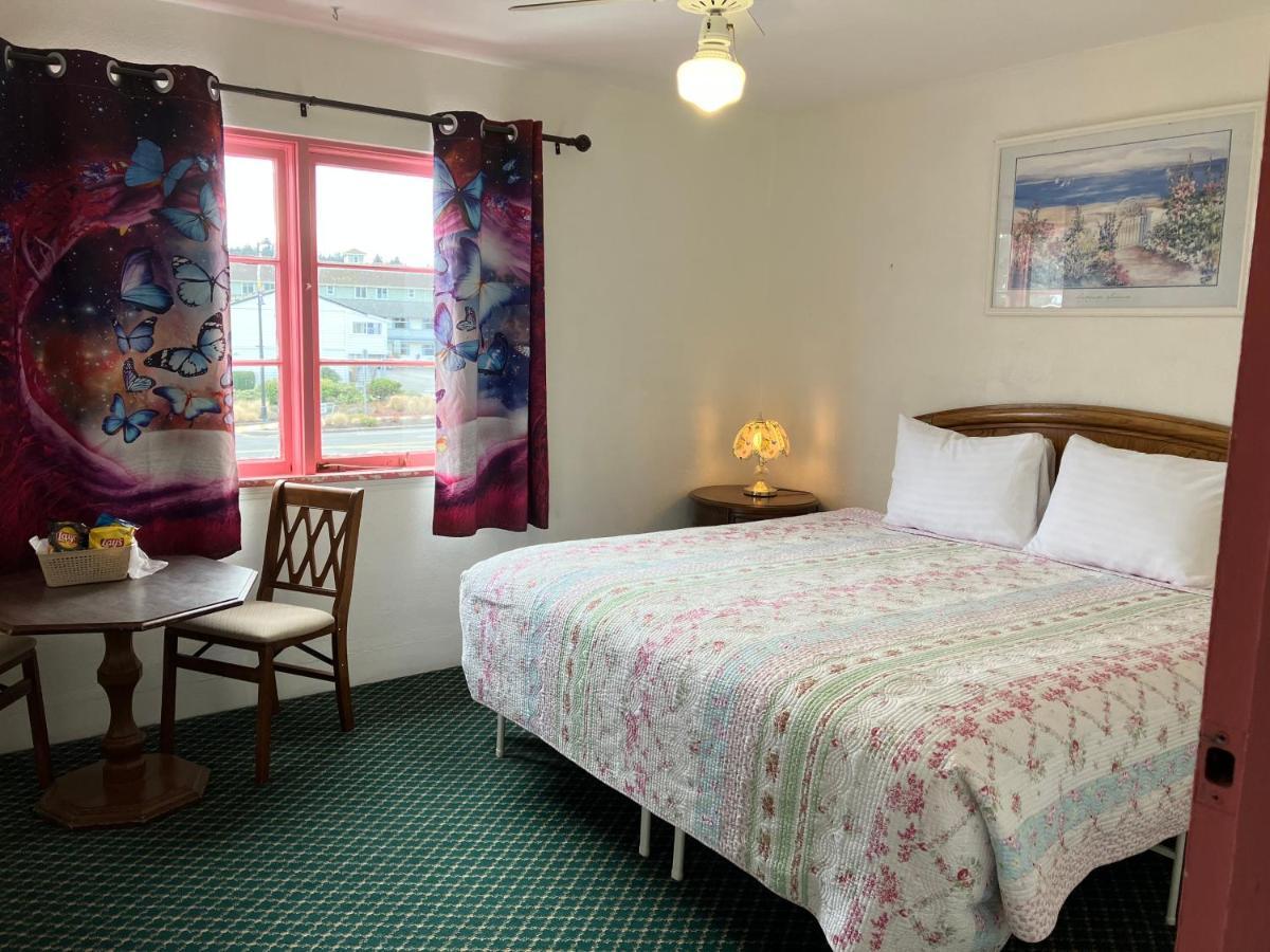 Lighthouse Inn Флорънс Екстериор снимка